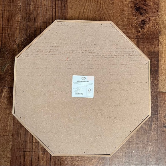 Brand new Hyde & eek boutique wood serving tray “happy fall” w/handles - Picture 4 of 4